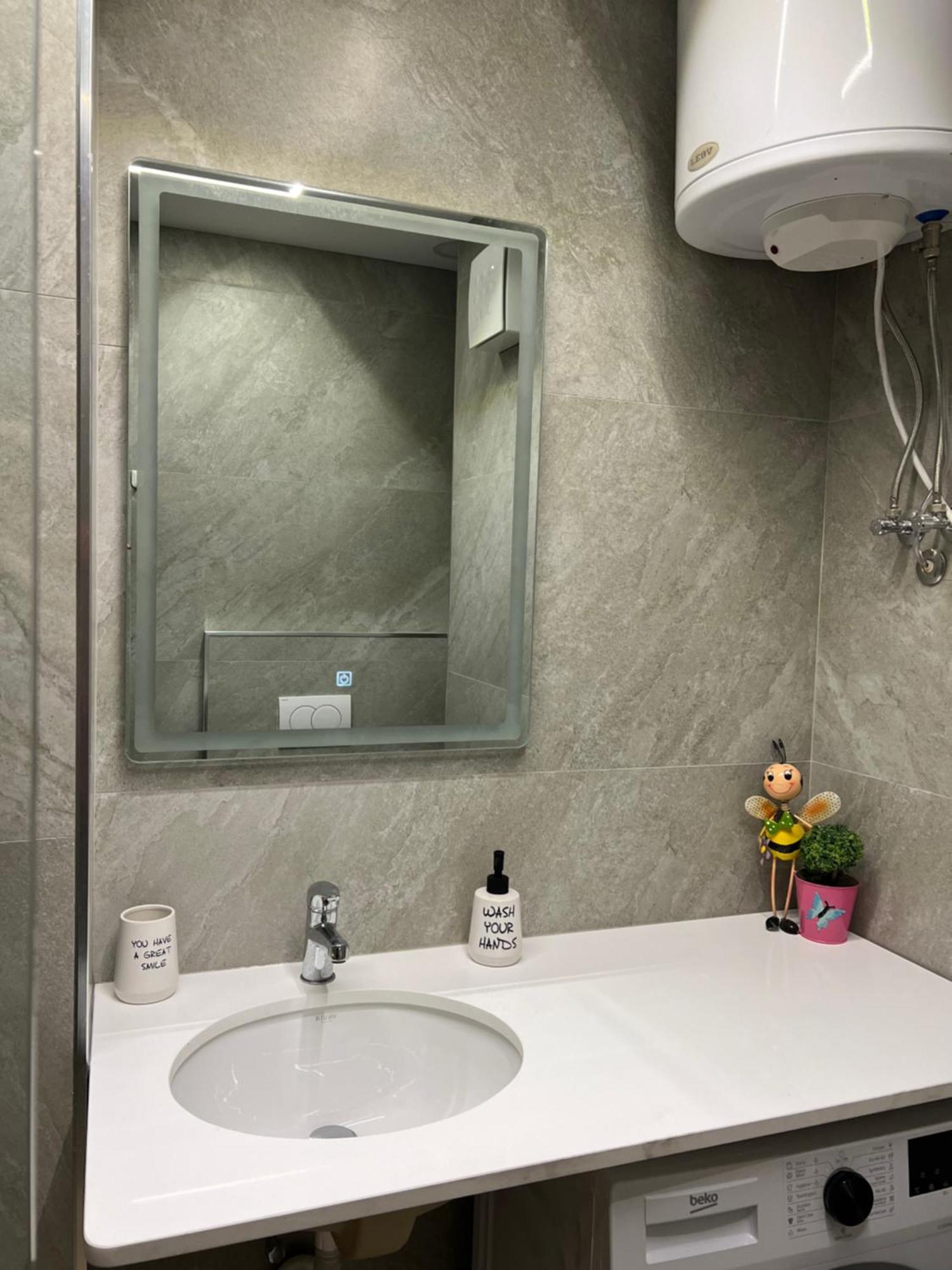 Port View Apartment 2 Durrës Esterno foto