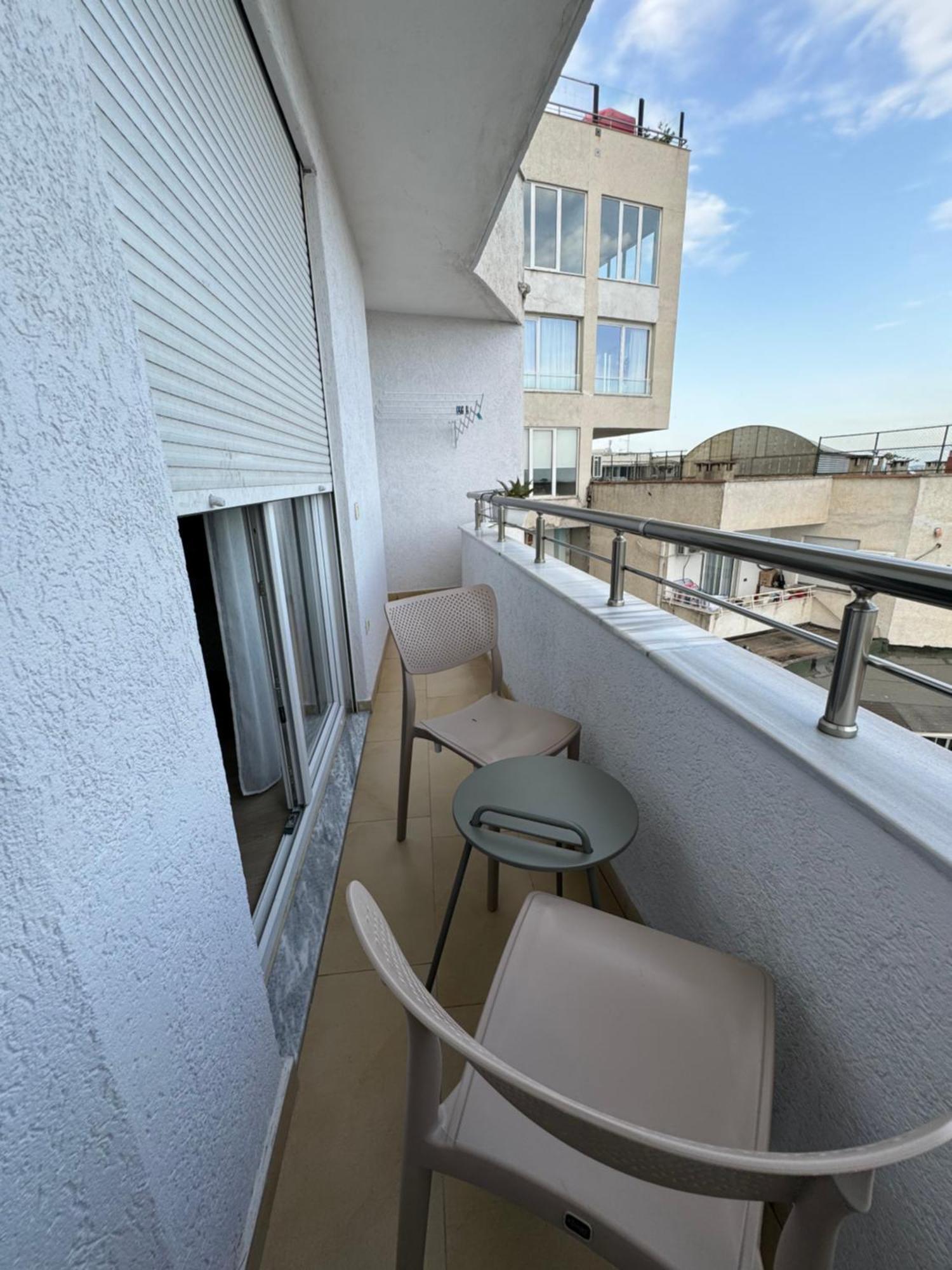 Port View Apartment 2 Durrës Esterno foto